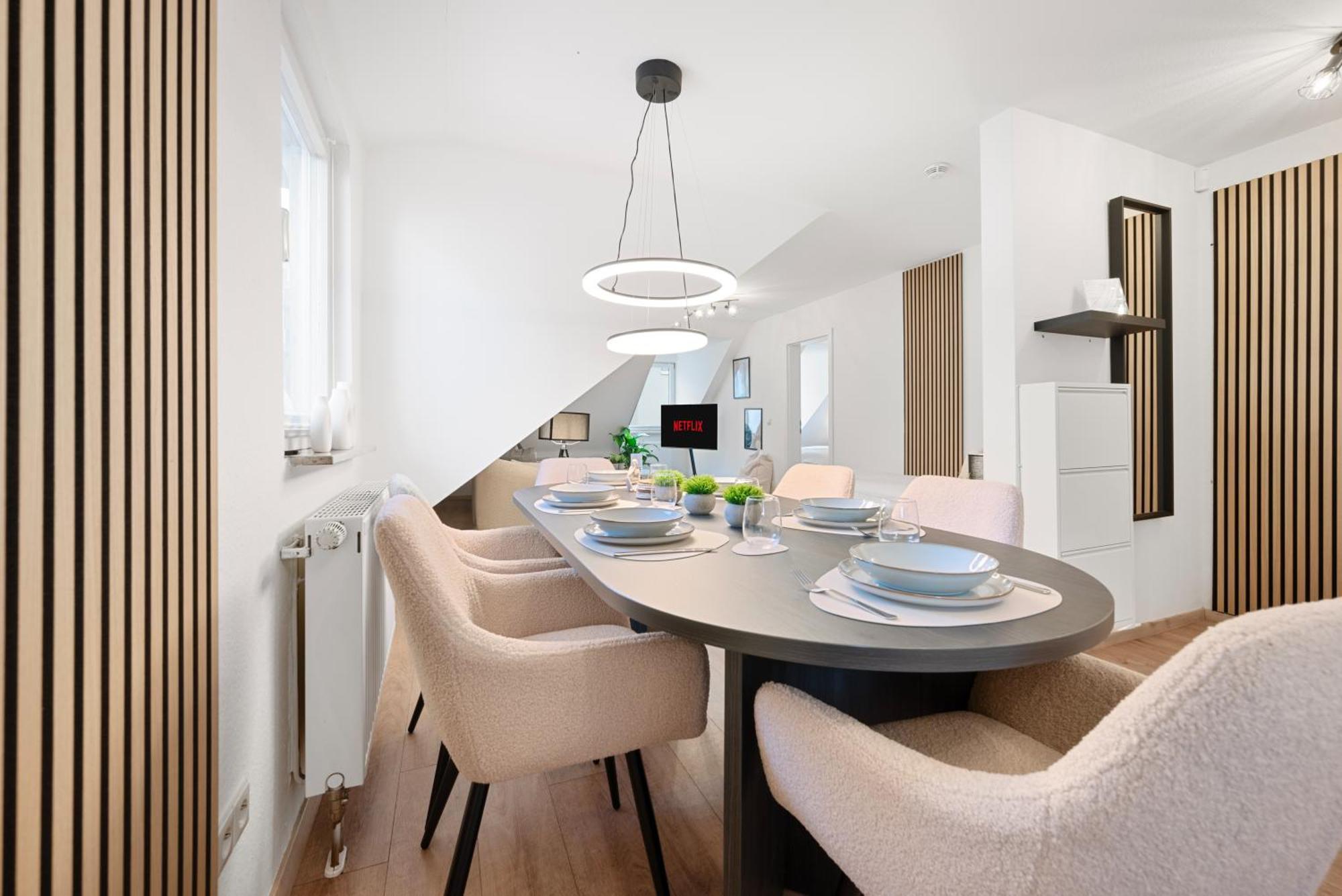 Malu Rooms - Im Stadtzentrum, Smarttv, Netflix, 24H Checkin Ludwigsburg Kültér fotó