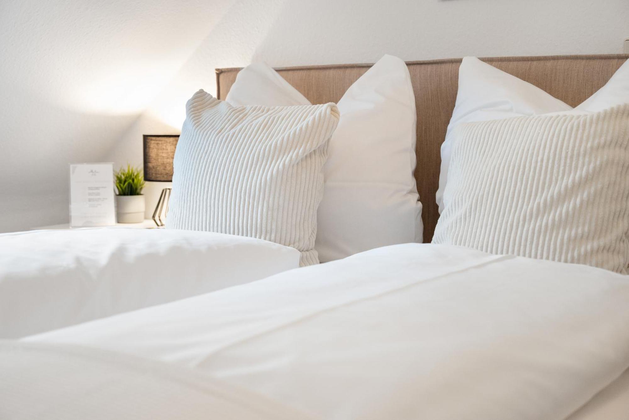 Malu Rooms - Im Stadtzentrum, Smarttv, Netflix, 24H Checkin Ludwigsburg Kültér fotó